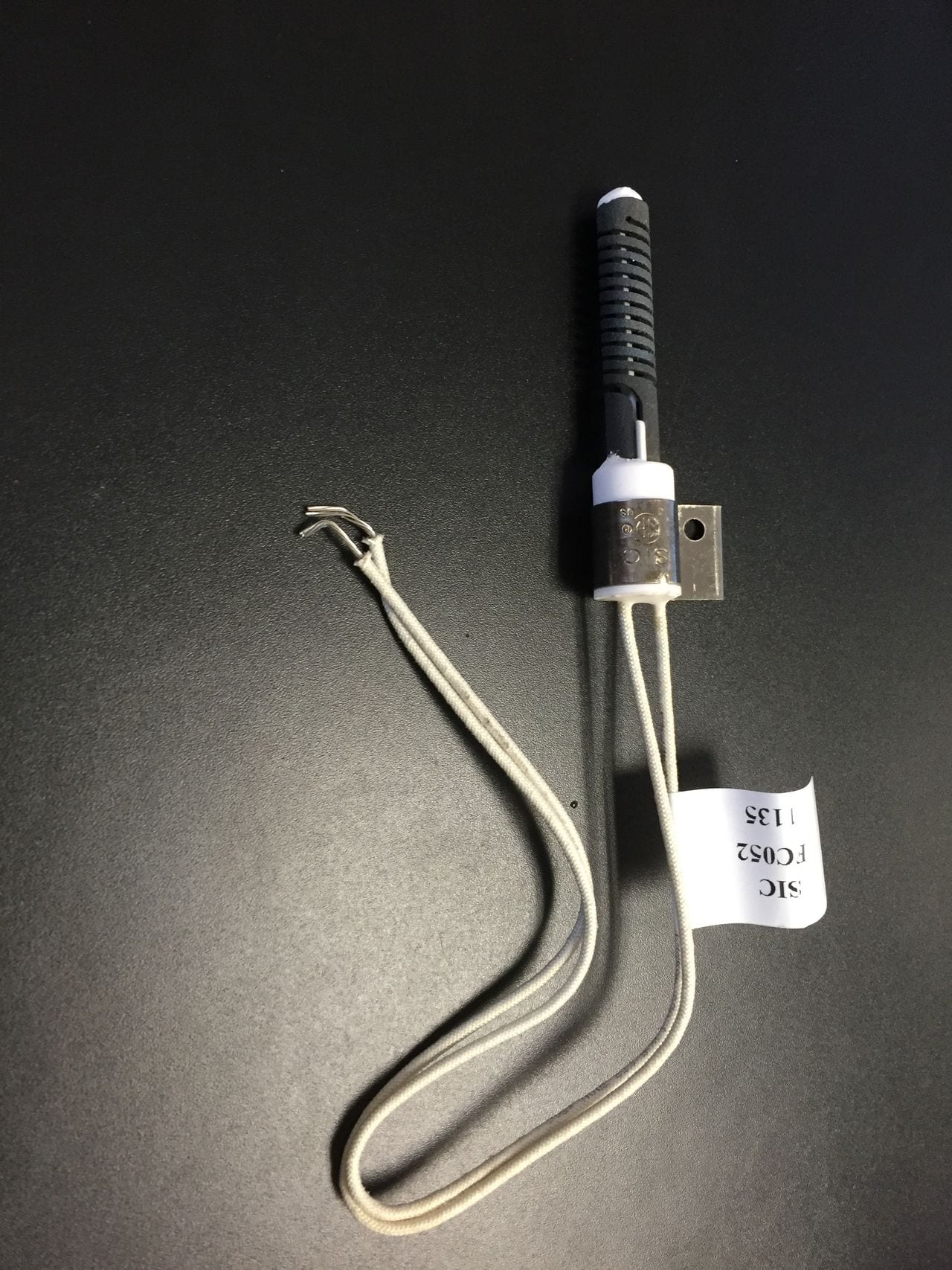 thumbnail image 2 of Hot Surface Ignitor For Nordyne & Miller Gas Furnaces - Replaces FC035, FC035K, FC035KX 2 of 14